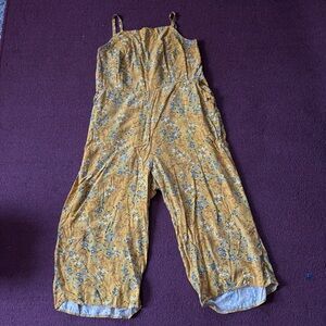 Old Navy Floral Jumpsuit XL